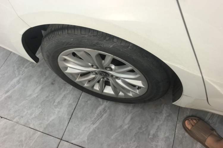 Used Toyota Allion 2021 2.0L Luxury Edition Right Rear Wheel Hub