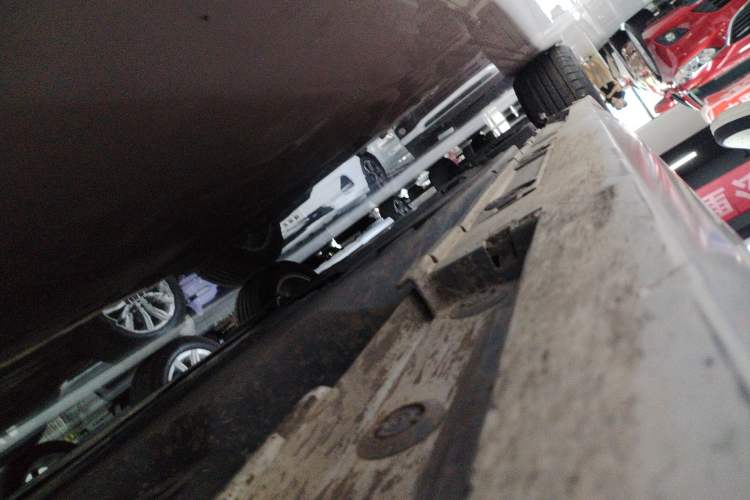 Used Toyota Allion 2021 2.0L Luxury Edition Right Side Sill