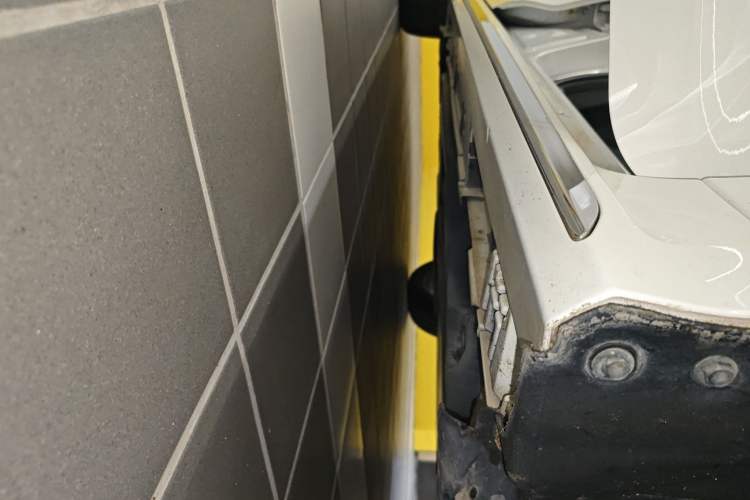 Used Toyota Allion 2021 2.0L Deluxe Edition Right Side Sill