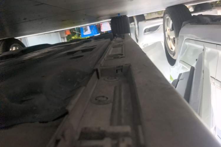 Used Toyota Allion 2021 2.0L Luxury Edition Right Side Sill
