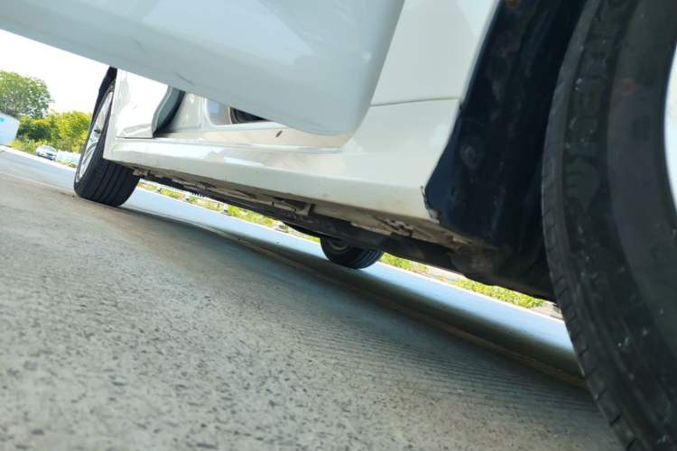 Used Toyota Allion 2021 2.0L Luxury Edition Right Side Sill