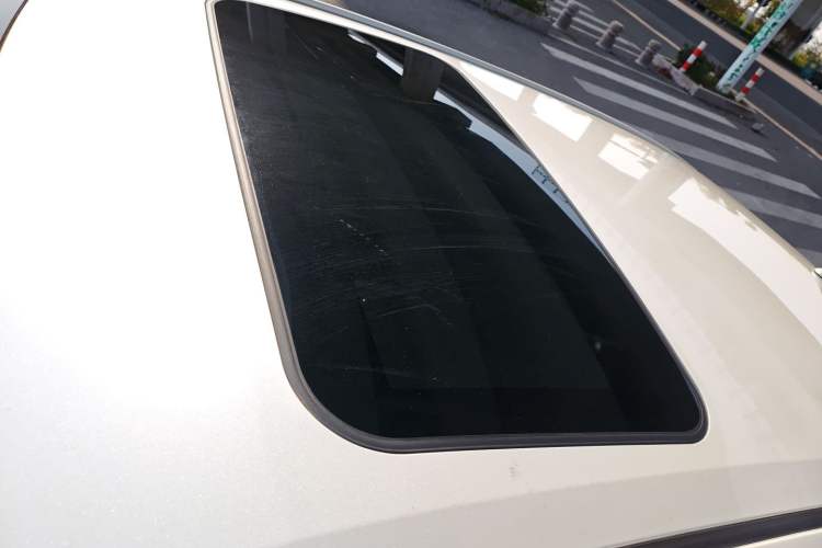 Used Toyota Allion 2021 2.0L Luxury Edition Roof