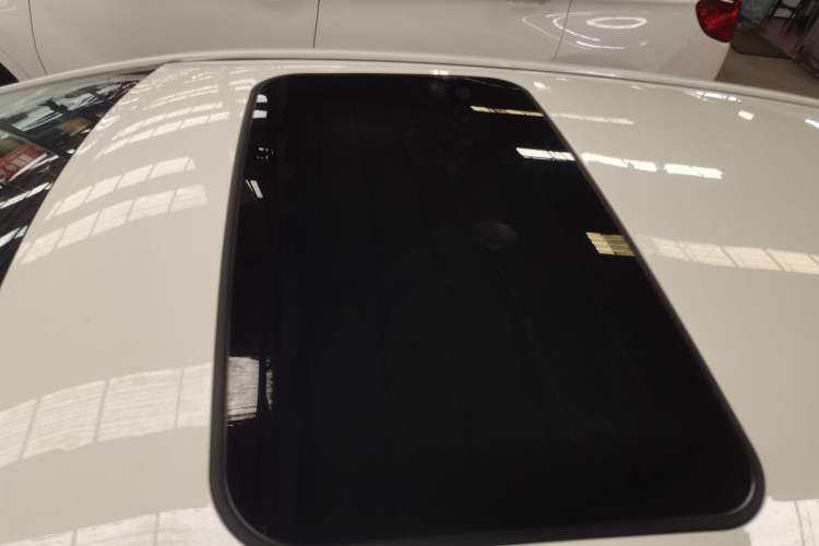 Used Toyota Allion 2021 2.0L Deluxe Edition Roof