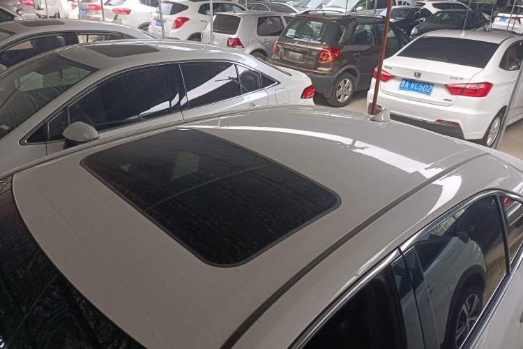 Used Toyota Allion 2021 2.0L Luxury Edition Roof