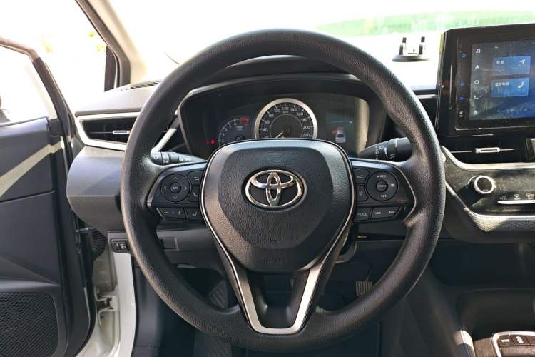 Used Toyota Allion 2021 2.0L Luxury Edition Steering Wheel