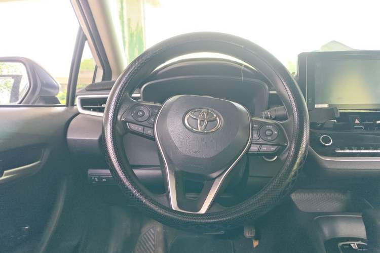 Used Toyota Allion 2021 2.0L Luxury Edition Steering Wheel