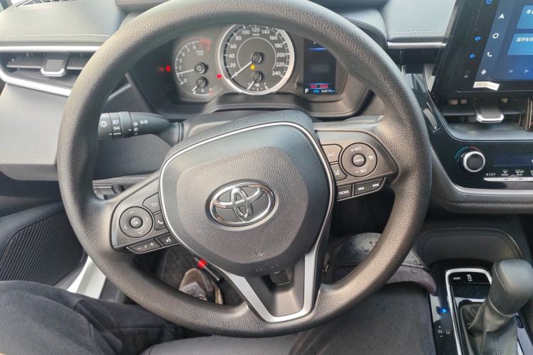 Used Toyota Allion 2021 2.0L Deluxe Edition Steering Wheel