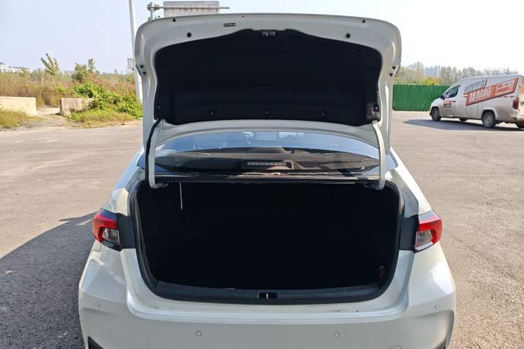 Used Toyota Allion 2021 2.0L Luxury Edition Trunk