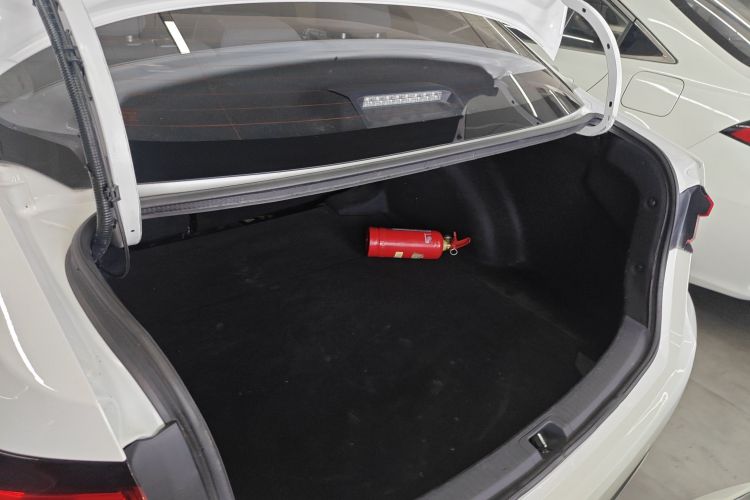 Used Toyota Allion 2021 2.0L Luxury Edition Trunk