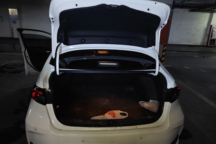 Used Toyota Allion 2021 2.0L Luxury Edition Trunk