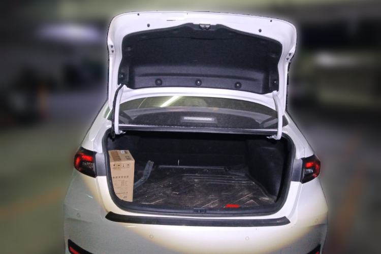 Used Toyota Allion 2021 2.0L Luxury Edition Trunk