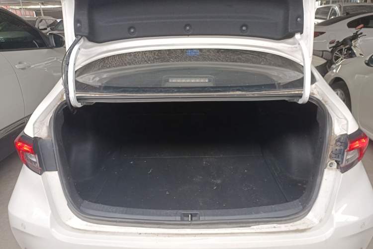 Used Toyota Allion 2021 2.0L Luxury Edition Trunk