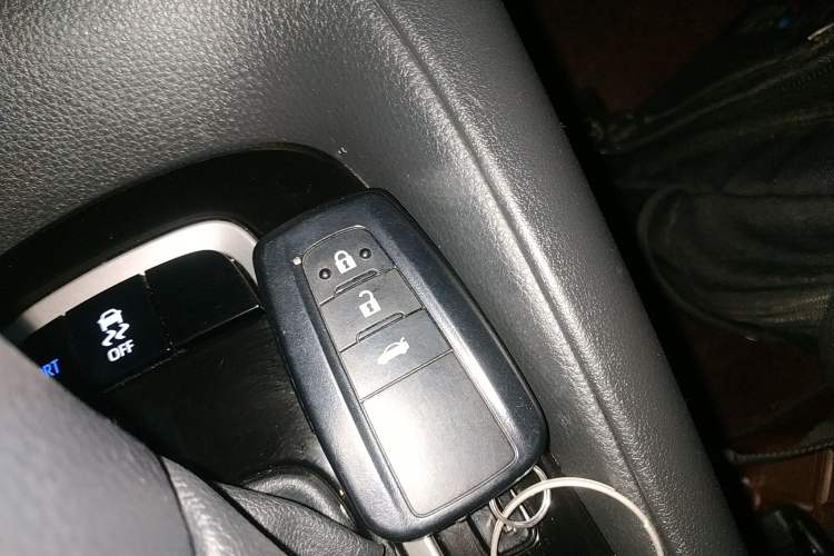 Used Toyota Allion 2021 2.0L Ambition Edition Vehicle Key