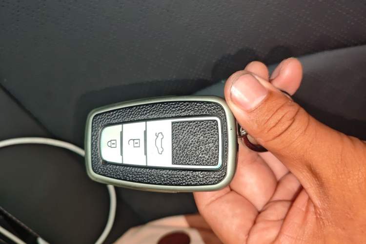 Used Toyota Allion 2021 2.0L Deluxe Edition Vehicle Key