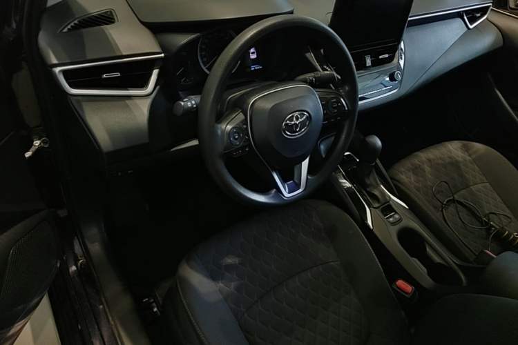 Used Toyota Allion 2022 2.0L Elite Edition Driver Seat