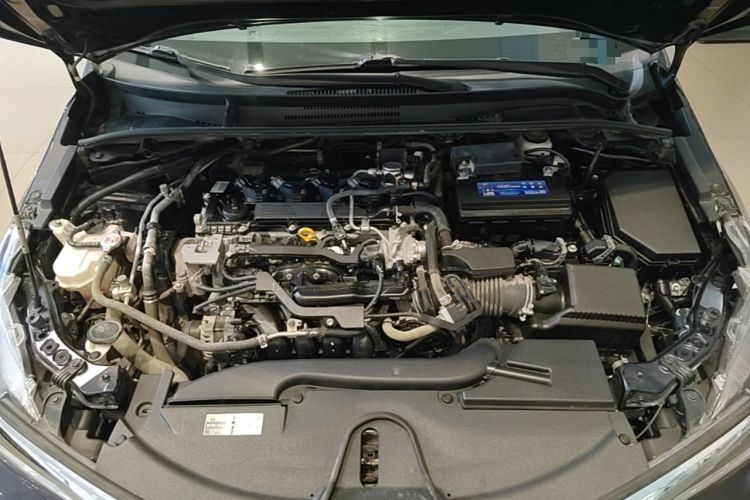 Used Toyota Allion 2022 2.0L Elite Edition Engine Bay
