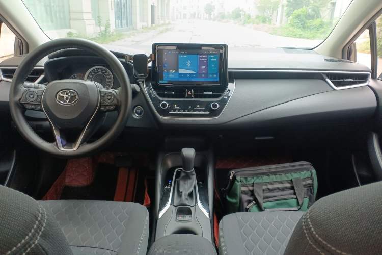 Used Toyota Allion 2022 2.0L Elite Edition Interior 2