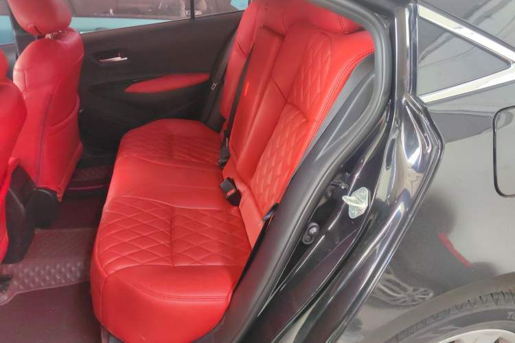 Used Toyota Allion 2022 2.0L Elite Edition Interior 4