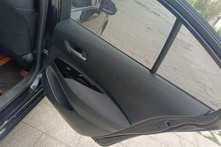 Used Toyota Allion 2022 2.0L Elite Edition Interior 6