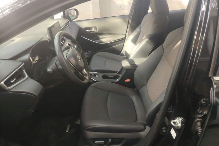 Used Toyota Allion 2022 2.0L Zunyue Edition Left Front Seat