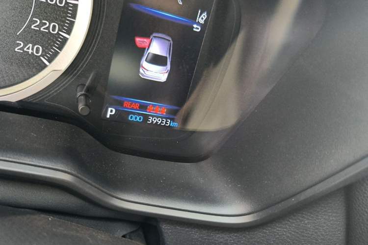 Used Toyota Allion 2022 2.0L Pioneer Edition Odometer Close Up