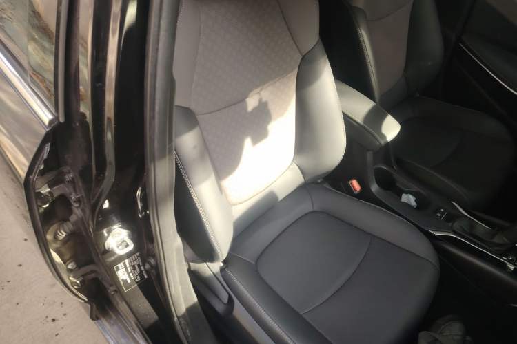 Used Toyota Allion 2022 2.0L Zunyue Edition Right Front Seat