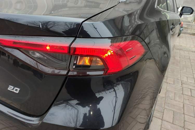 Used Toyota Allion 2022 2.0L Elite Edition Right Rear Taillight