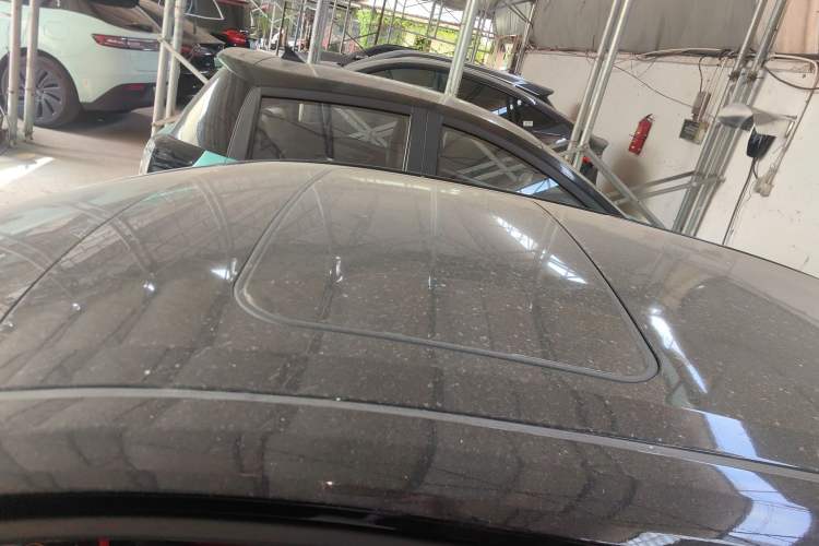 Used Toyota Allion 2022 2.0L Elite Edition Roof