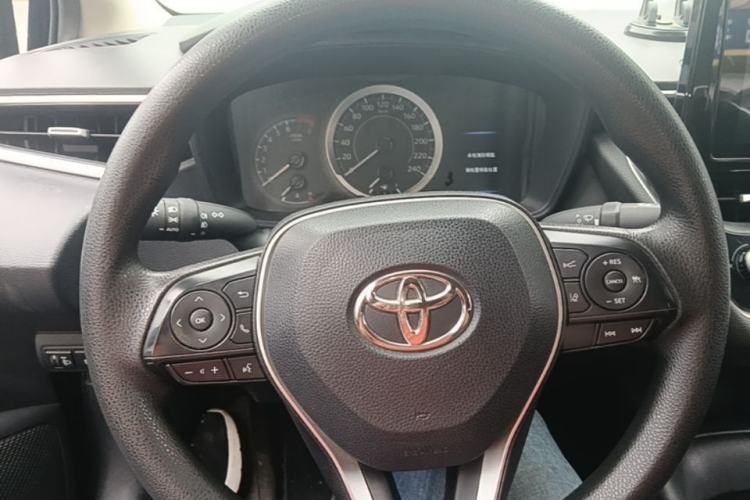 Used Toyota Allion 2022 2.0L Elite Edition Steering Wheel