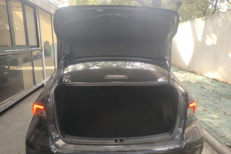Used Toyota Allion 2022 2.0L Zunyue Edition Trunk