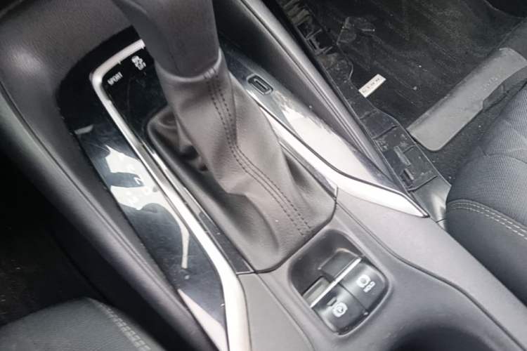 Used Toyota Allion 2022 2.0L Elite Edition Vehicle Key
