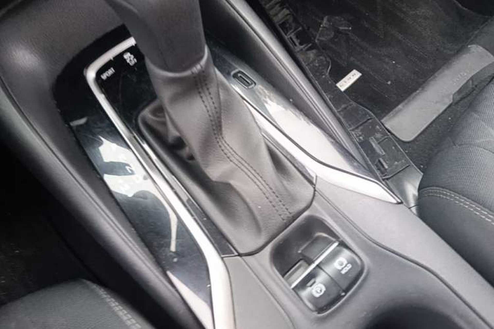 Used Toyota Allion 2022 2.0L Elite Edition Vehicle Key