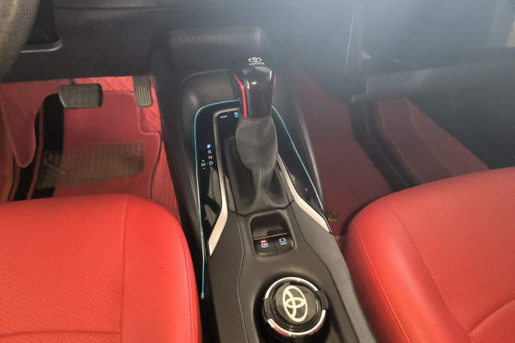 Used Toyota Allion 2022 2.0L Pioneer Edition Gear Lever