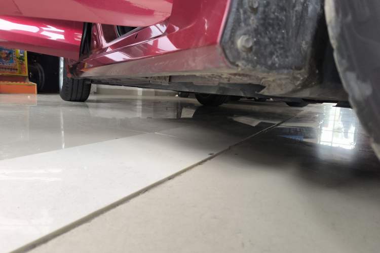 Used Toyota Allion 2022 2.0L Pioneer Edition Right Side Sill