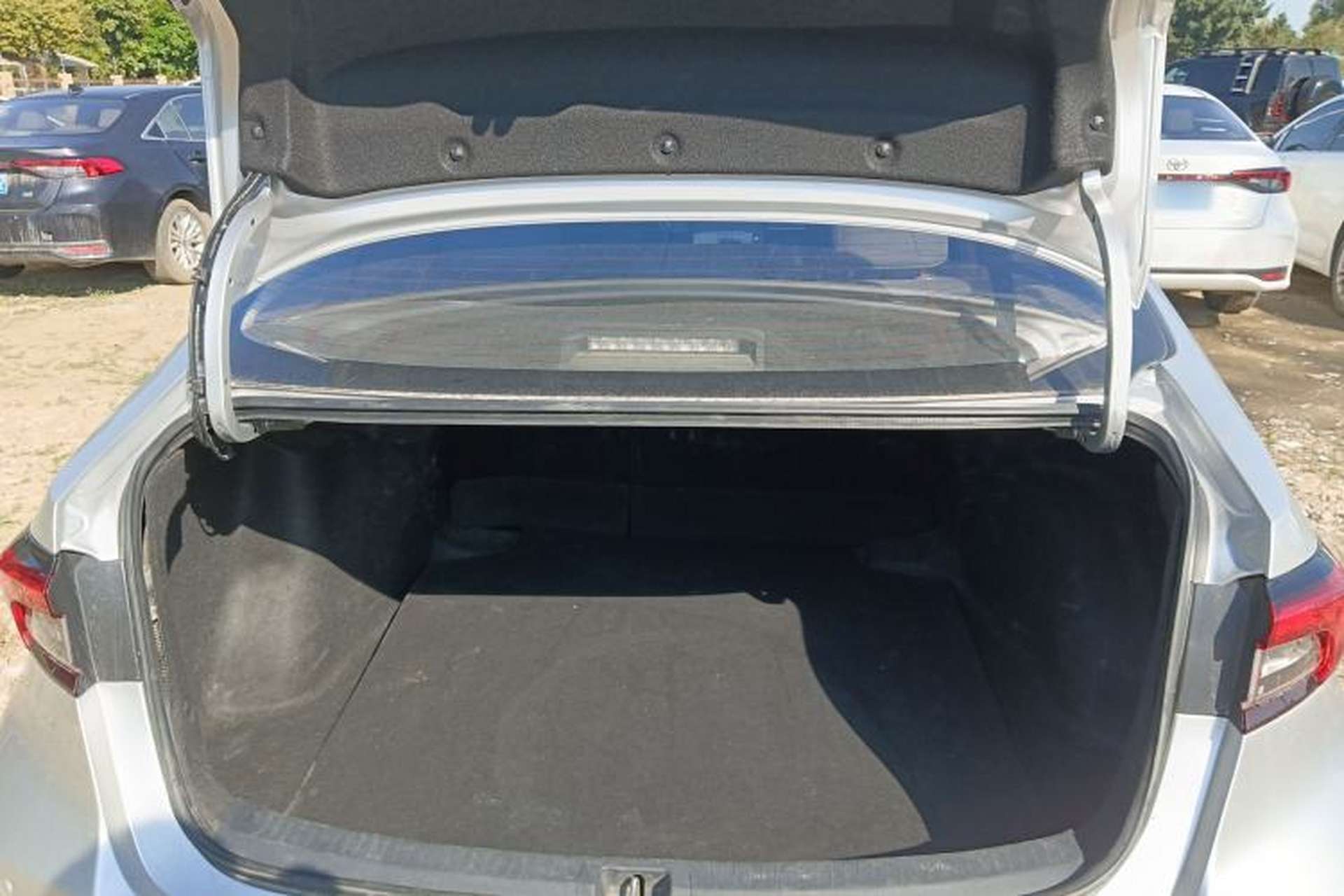 Used Toyota Allion 2022 2.0L Elite Edition Trunk