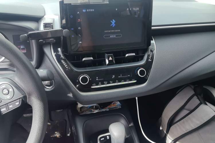 Used Toyota Allion 2022 2.0L Elite Edition Audio And AC Panel