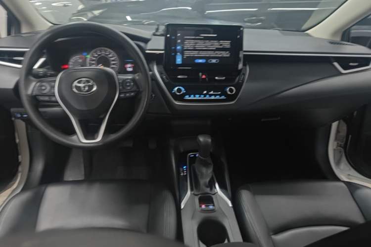 Used Toyota Allion 2022 2.0L Elite Edition Center Console
