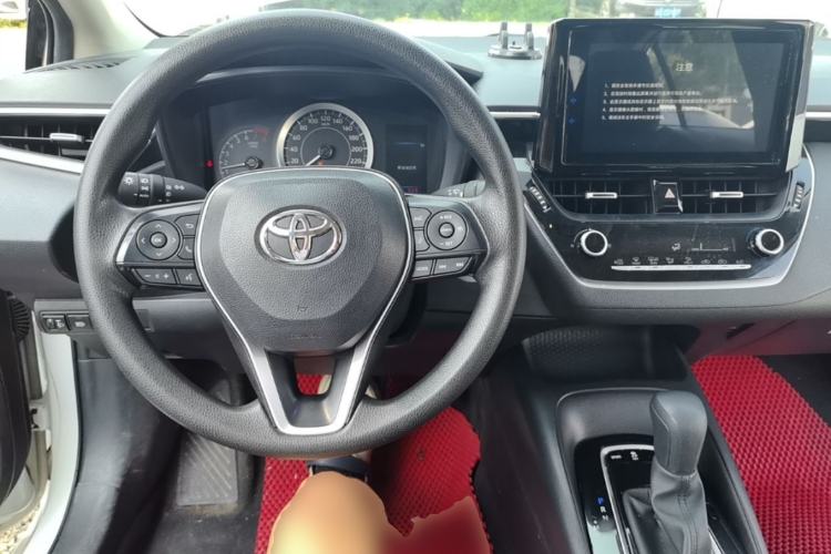 Used Toyota Allion 2022 2.0L Elite Edition Center Console