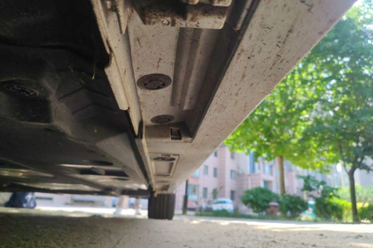 Used Toyota Allion 2022 2.0L Pioneer Edition Chassis Front Left