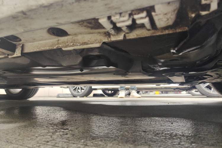 Used Toyota Allion 2022 2.0L Elite Edition Chassis Front Right