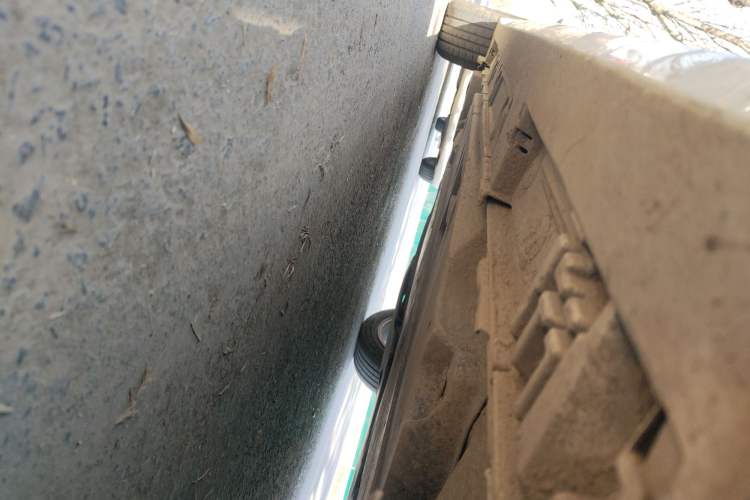Used Toyota Allion 2022 2.0L Elite Edition Chassis Front Right