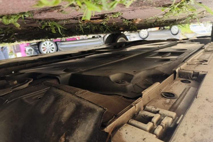 Used Toyota Allion 2022 2.0L Elite Edition Chassis Front Right