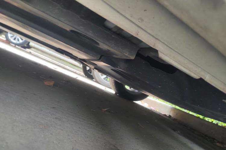 Used Toyota Allion 2022 2.0L Elite Edition Chassis Rear Left