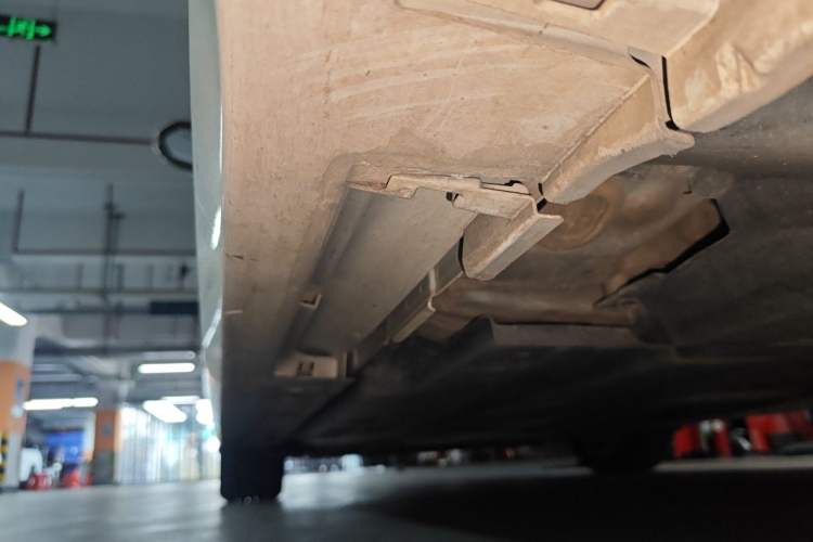 Used Toyota Allion 2022 2.0L Elite Edition Chassis Rear Left
