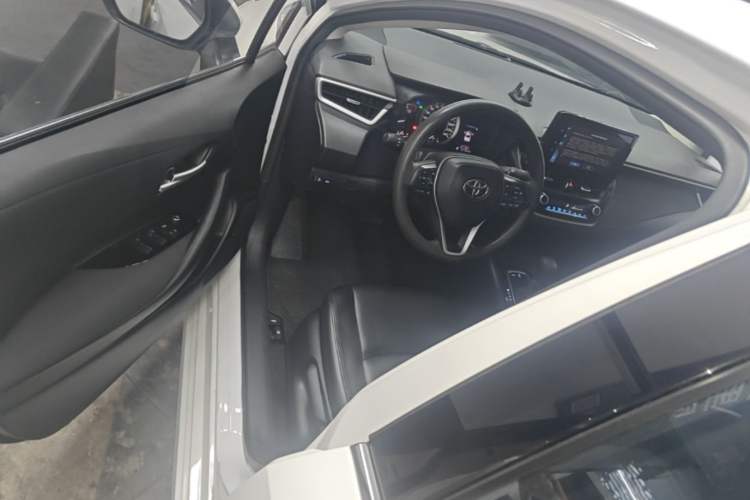 Used Toyota Allion 2022 2.0L Elite Edition Driver Seat