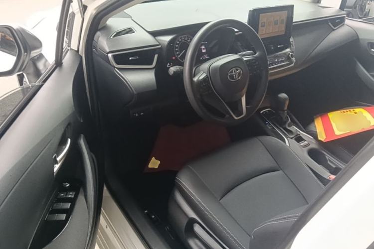 Used Toyota Allion 2022 2.0L Pioneer Edition Driver Seat