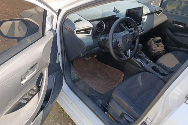 Used Toyota Allion 2022 2.0L Elite Edition Driver Seat