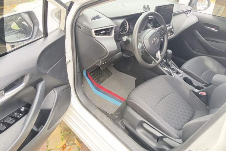 Used Toyota Allion 2022 2.0L Elite Edition Driver Seat