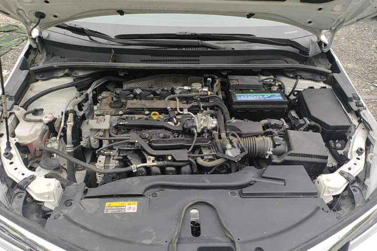 Used Toyota Allion 2022 2.0L Elite Edition Engine Bay
