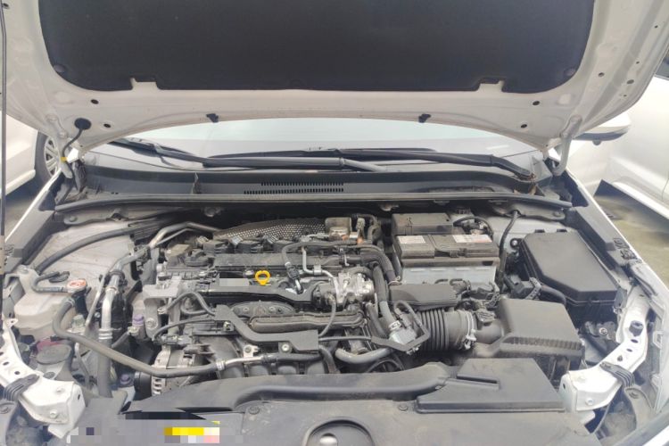 Used Toyota Allion 2022 2.0L Elite Edition Engine Bay